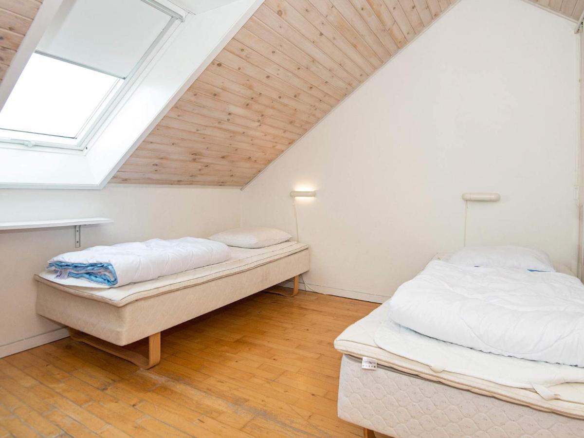 6 Person Holiday Home In Fan Fanø Esterno foto